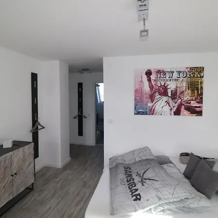 롯지 New York: Messe-, Business-, Ferienwohnung *