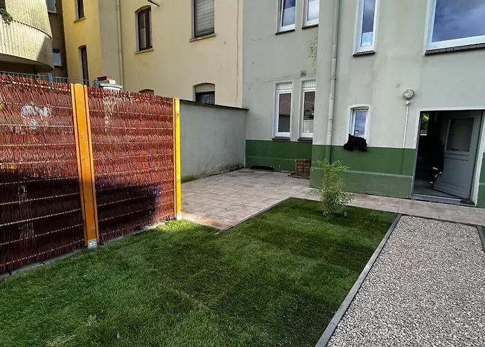 New York: Messe-, Business-, Lodge *